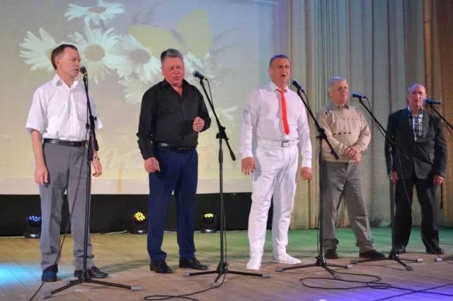 "Женщина - сказка, женщина - песня"