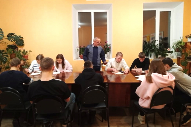 «Буду военным»