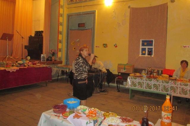День пожилого человека в Петровском СДК