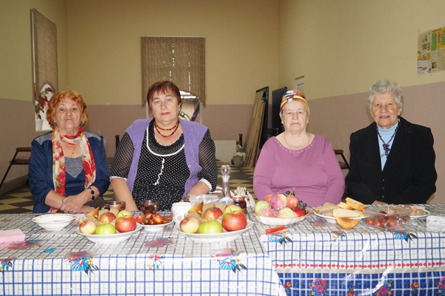 Празднование трех спасов