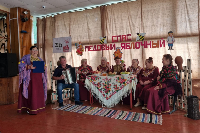 "Спас медовый и яблочный. История праздника"